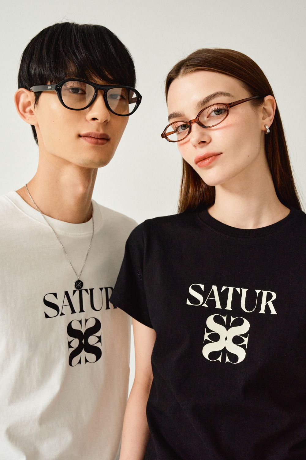 韓星私服愛牌「SATUR」終於來台灣了！台灣限定芒果T、老帽、運動外套，必買單品價格一次看！-5