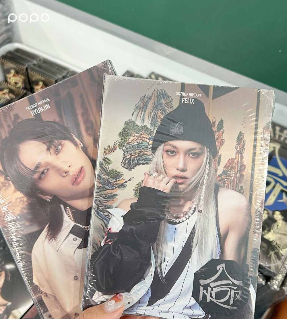 K-POP迷發瘋！韓團周邊店KPOPMERCH登台！SEVENTEEN最新年曆搶先開賣、還能免費抽小卡！-3