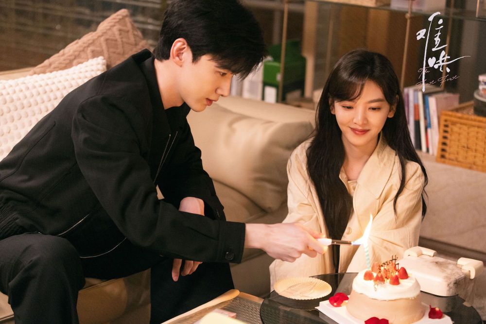 桑延送溫以凡的香水是這罐！melt season聯名《難哄》推出「霜降香水」，此生必收最高級清冷木質玫瑰香！-4