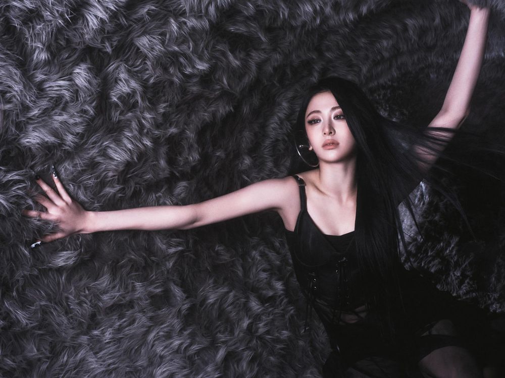 韓網評選6位適合「頹廢美」的KPOP女偶像！Winter、Minnie上榜，Jennie被封高級厭世臉！-13