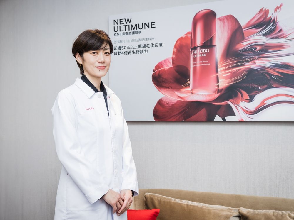 資生堂女神「王淨」現身小紅瓶升級快閃活動！小紅瓶POWERMAX加一步驟，素顏比上妝還美的秘訣公開！-4