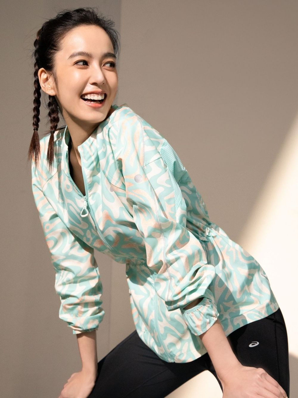 ASICS攜手形象大使「陳庭妮」挑戰東京馬拉松！腳上穿的「跑鞋天花板」就是這雙！-3