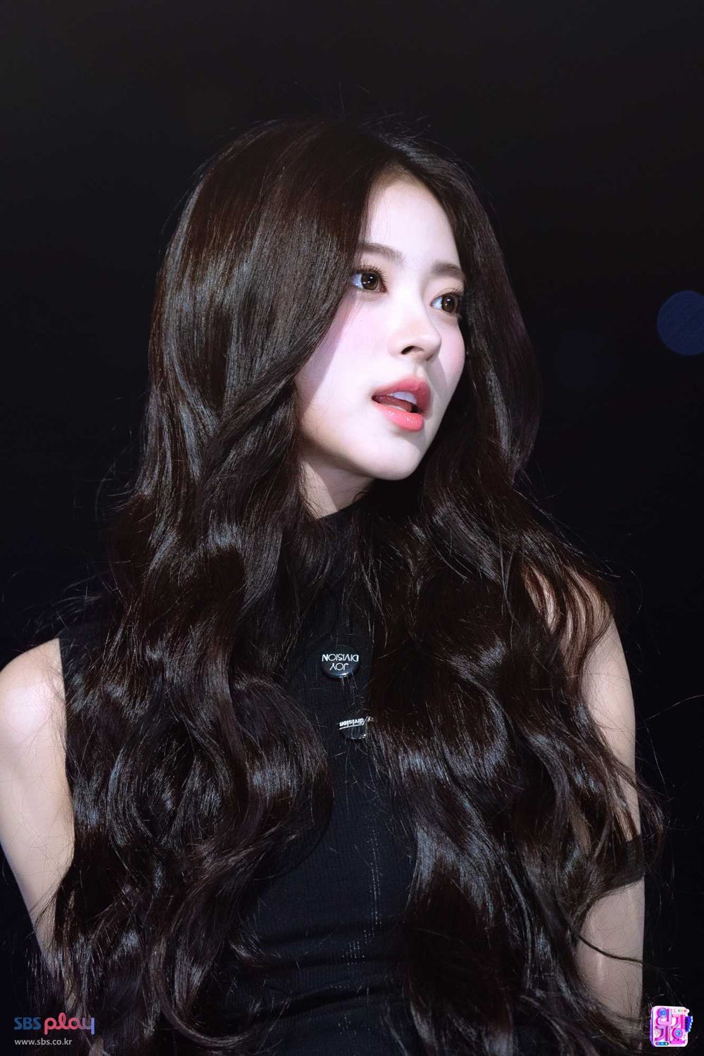 韓網評選6位五代女團顏值代表！Anna平面模特兒出身，Rora、慜柱甜美外型人氣高！-9