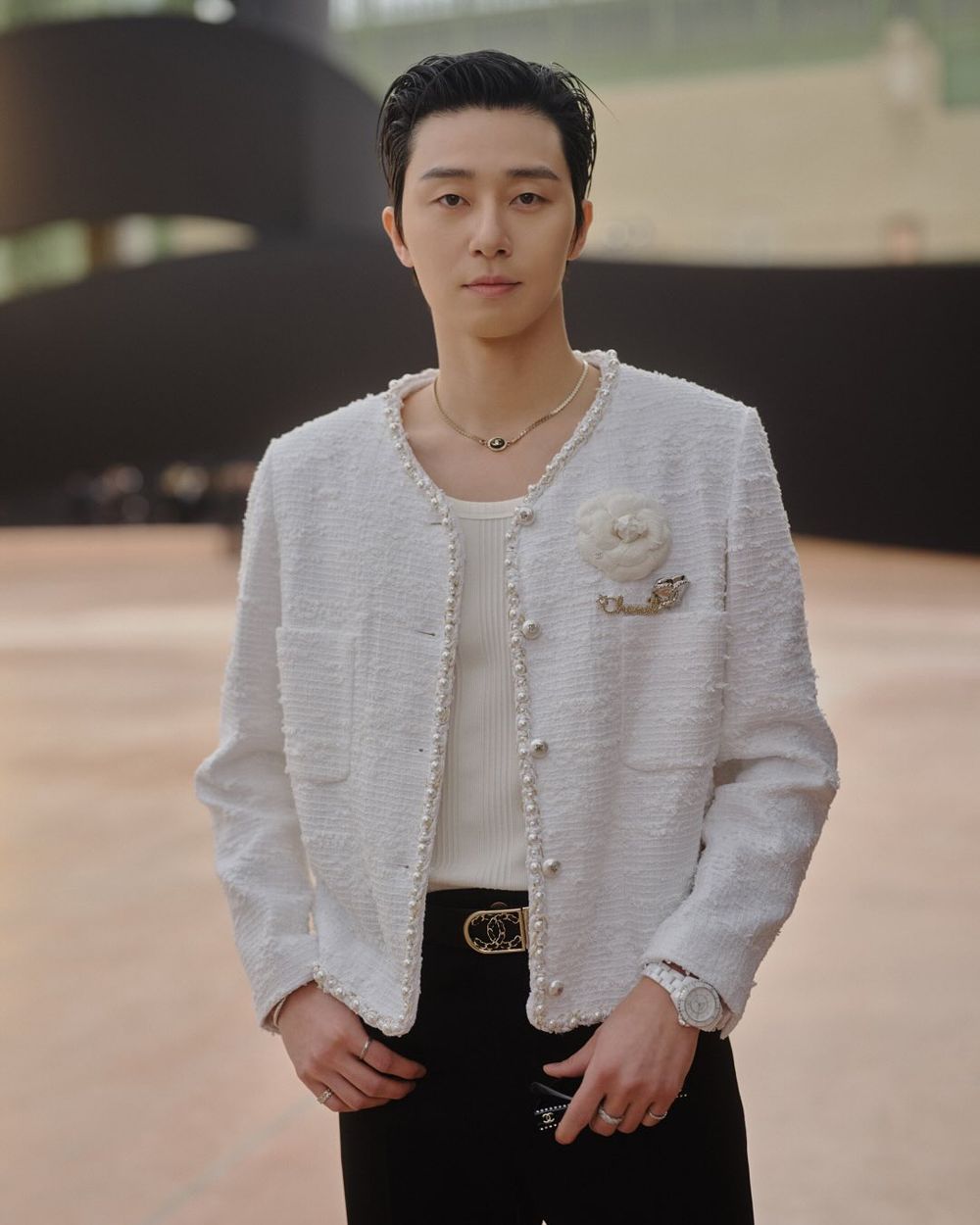 CHANEL巴黎大秀【香奈兒三公子】朴敘俊、張震、王一博集合！台灣代表謝盈萱也驚喜現身！-5