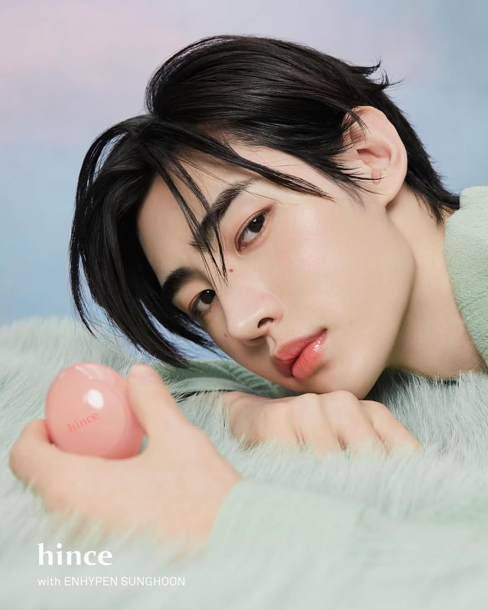 韓網票選最適合擔任美妝代言人的男團偶像！在玹、成訓都是銷量王，「金總」珉奎成新一代品牌新寵！-3