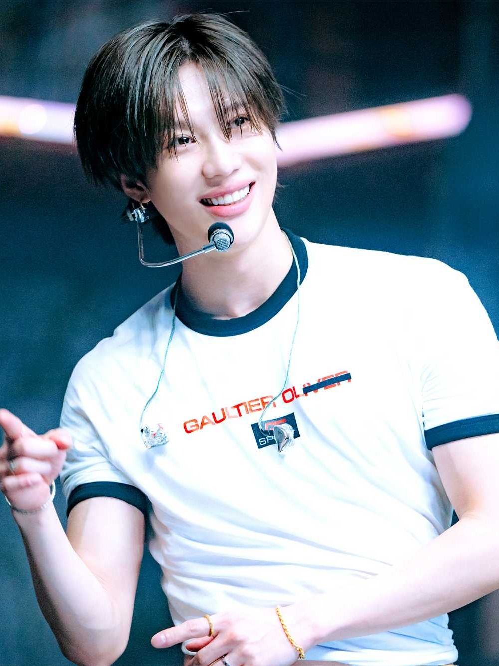 韓網熱評選7位可愛與性感魅力兼具的男偶像！Jin、明宰鉉都上榜，珉奎私下超愛撒嬌！-11