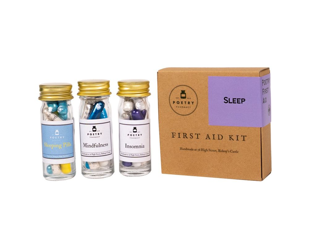 LUSH攜手英國詩籤藥局打造「詩眠之夜」！特別打造詩詞處方籤、睡眠急救箱，失眠、壓力、社群中毒...通通都有解！-21
