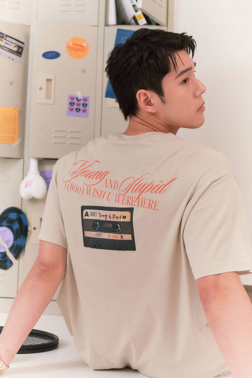 SQUAREBEAR和AC周予天聯名！復古T恤打造「高級版情侶穿搭」好看到想包色！-10