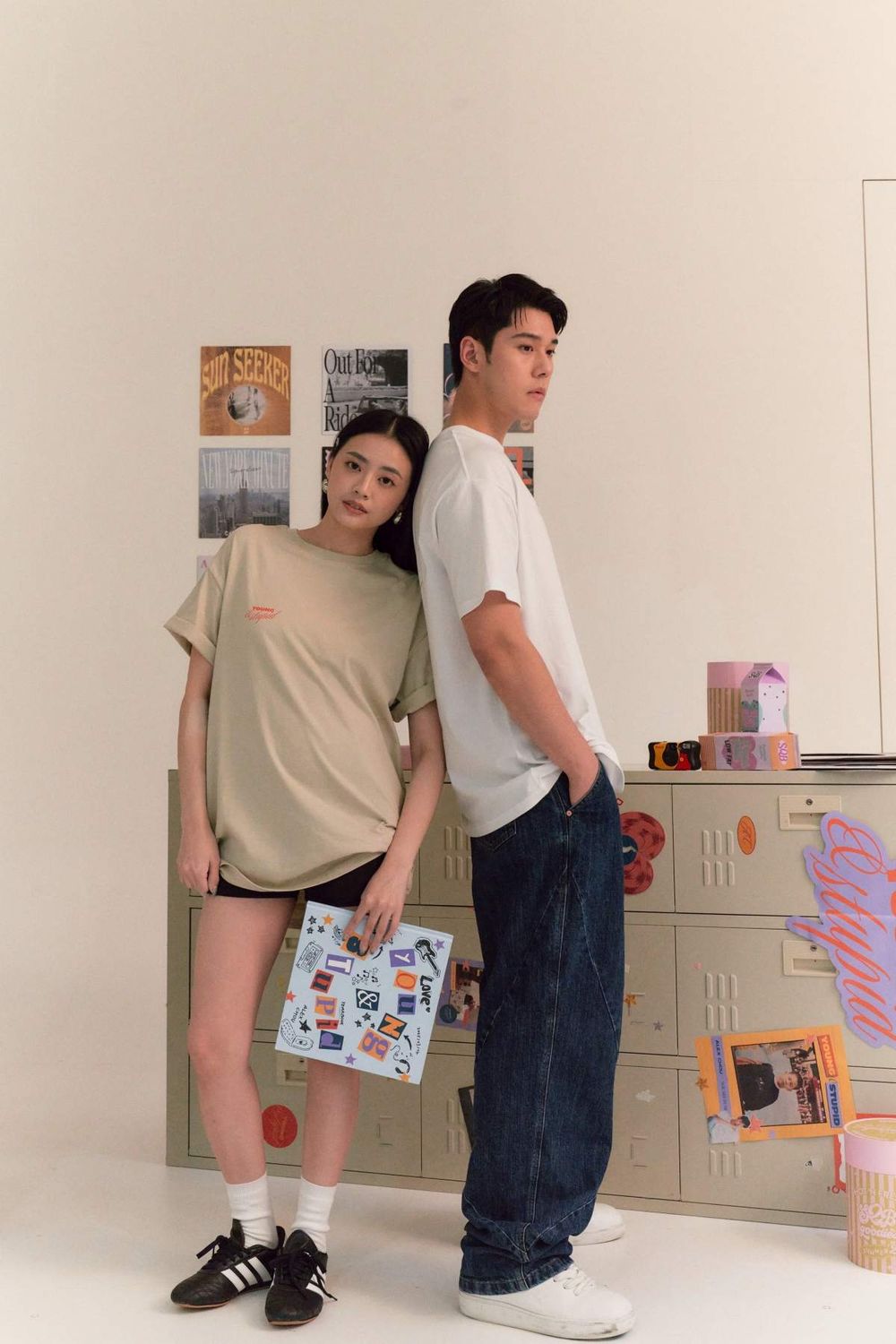 SQUAREBEAR和AC周予天聯名！復古T恤打造「高級版情侶穿搭」好看到想包色！-14