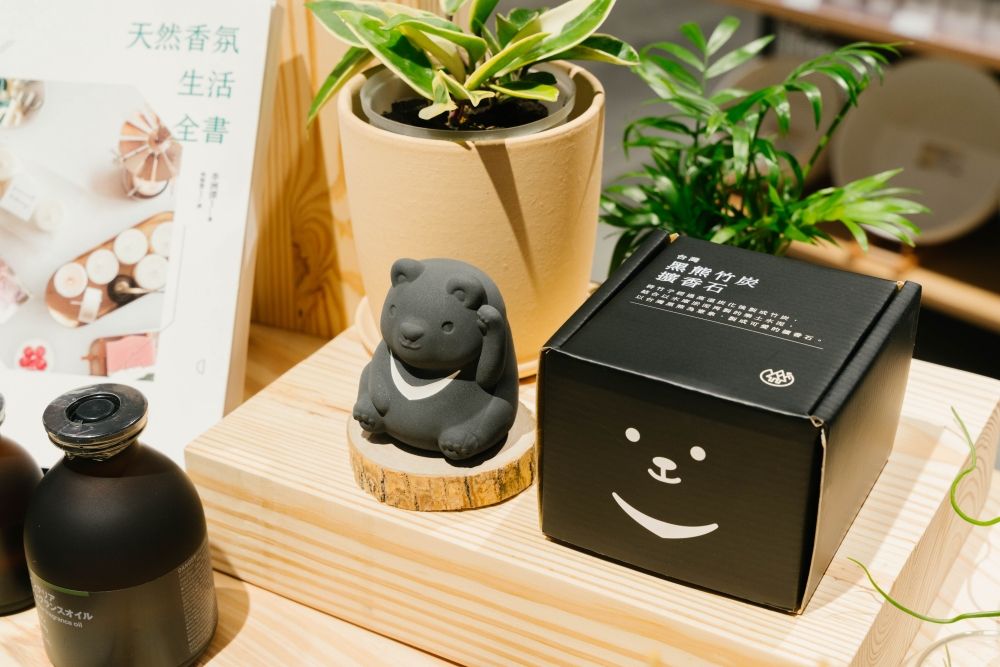無印良品插旗南港LaLaport！Q翻台灣黑熊擴香石、日妞瘋搶行李箱搶先開賣，這13天還有滿千送百！-12