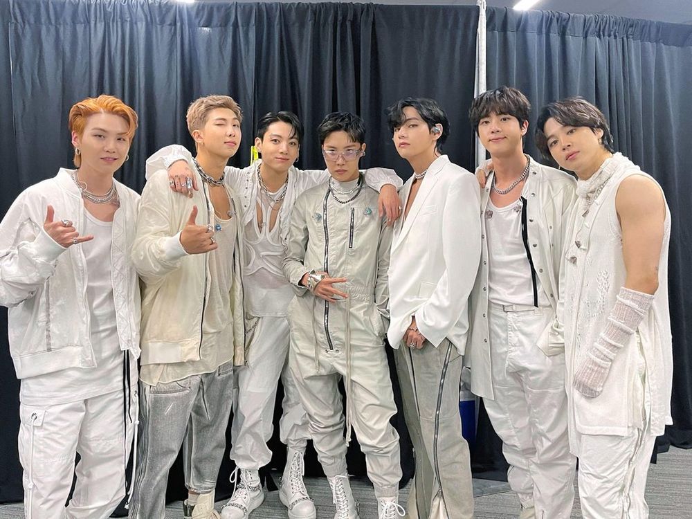 盤點Melon年榜入榜超過10首歌曲的韓團！EXO、aespa都上榜，冠軍竟高達33首超狂！-16