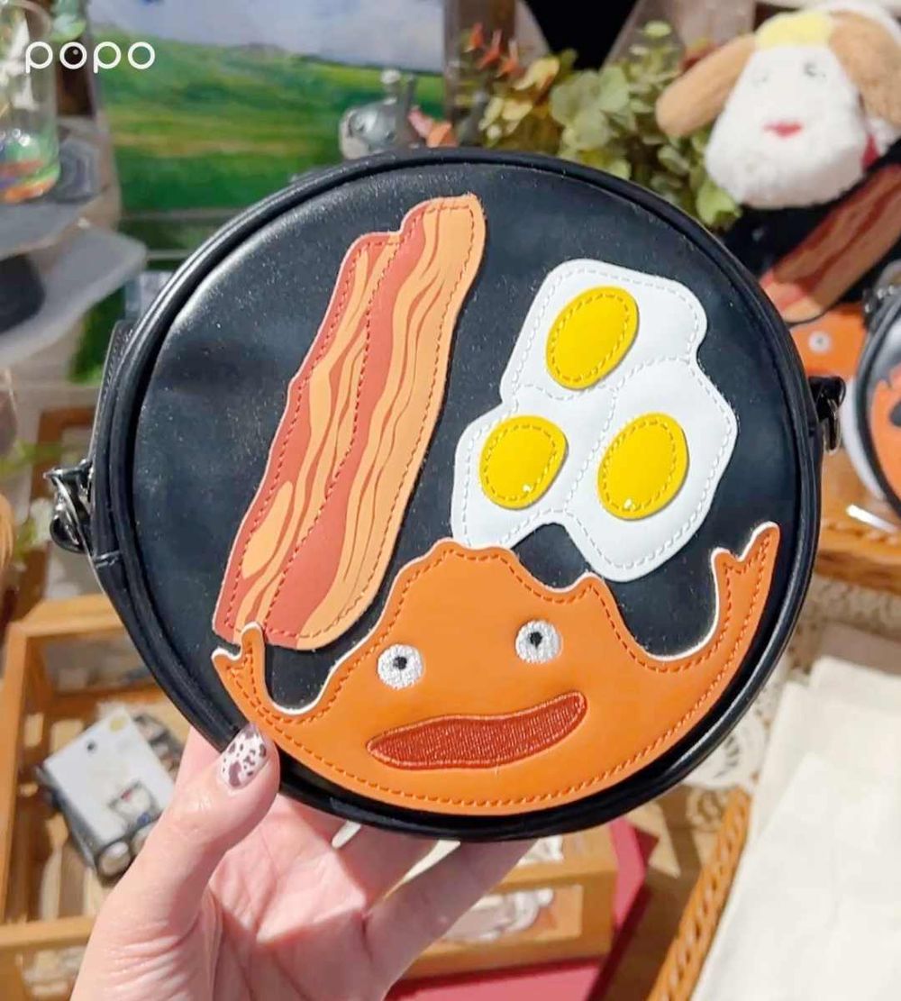 南港LaLaport必逛吉卜力專賣店「橡子共和國」！限定龍貓必打卡、日妞搶破頭因因玩偶這裡也買得到！-8