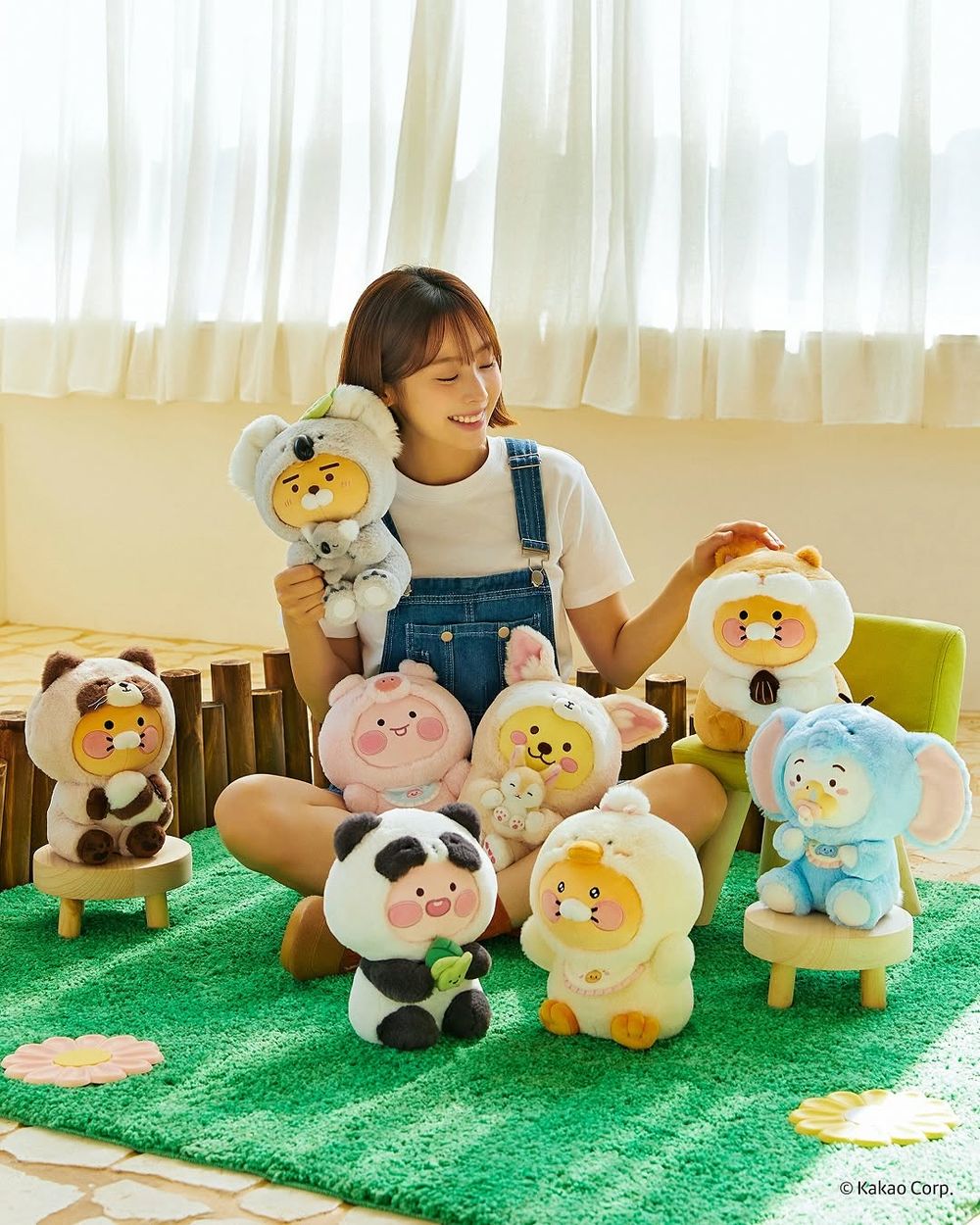 2025韓國旅遊必買！Kakao Friends動物園系列「無尾熊萊恩、浣熊春植玩偶」可愛到發瘋瘋！-3