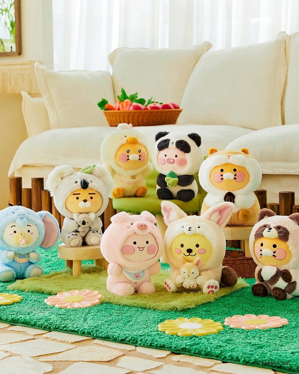 2025韓國旅遊必買！Kakao Friends動物園系列「無尾熊萊恩、浣熊春植玩偶」可愛到發瘋瘋！-6