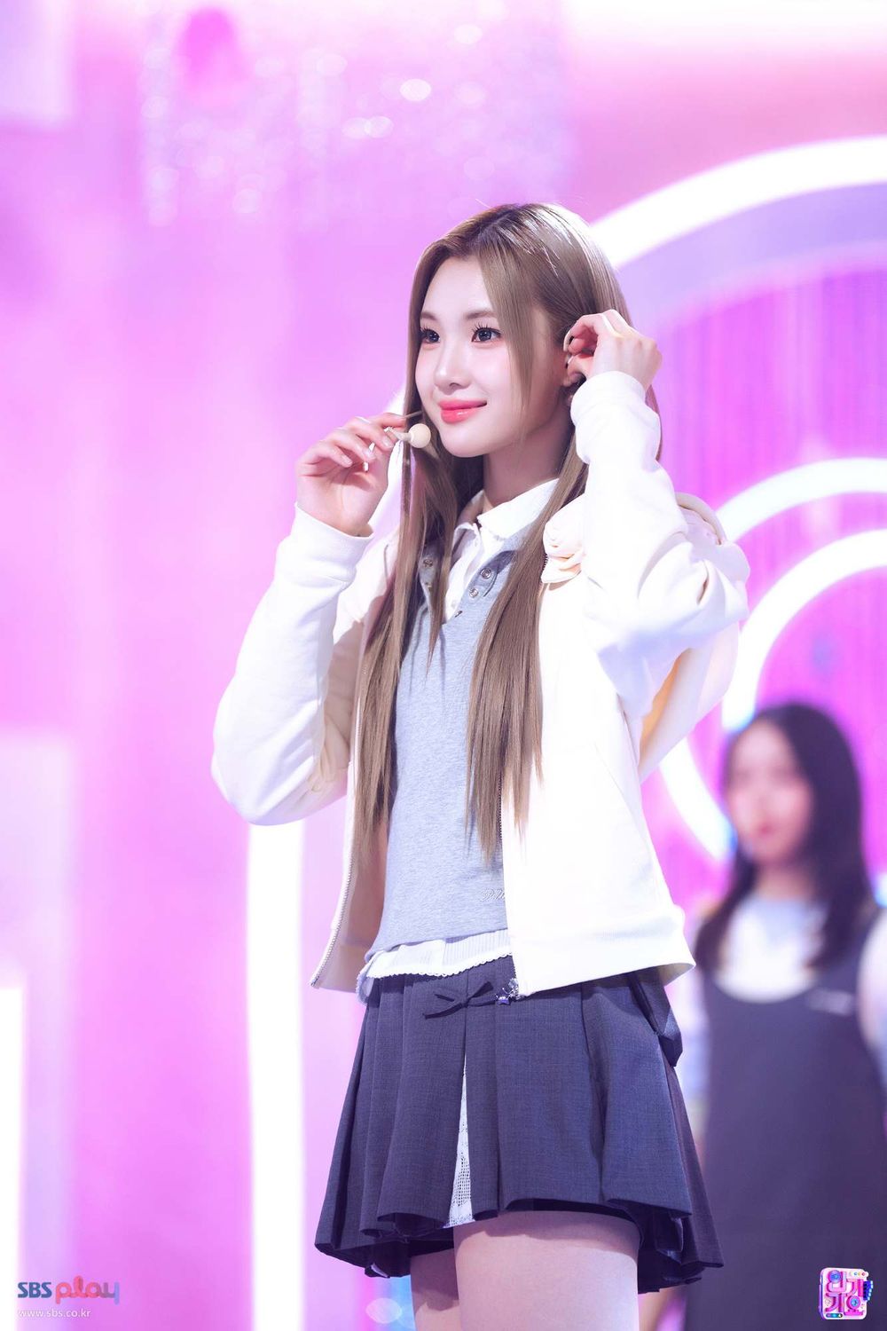 韓網評選7位KPOP新人女團主舞擔當！NATTY、Ruka都上榜，Iroha翻跳Jennie新歌被讚爆！-13