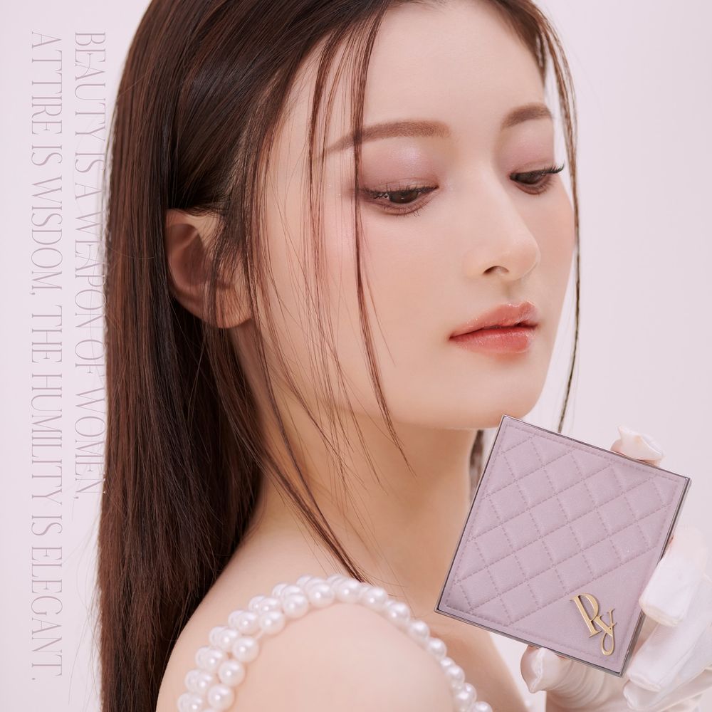 日本千金大小姐彩妝新品牌「PEONY」登場！天使光圈愛心打亮餅、奶油潤唇膏、奢華九色眼影，畫上秒化身日劇大女主！-15