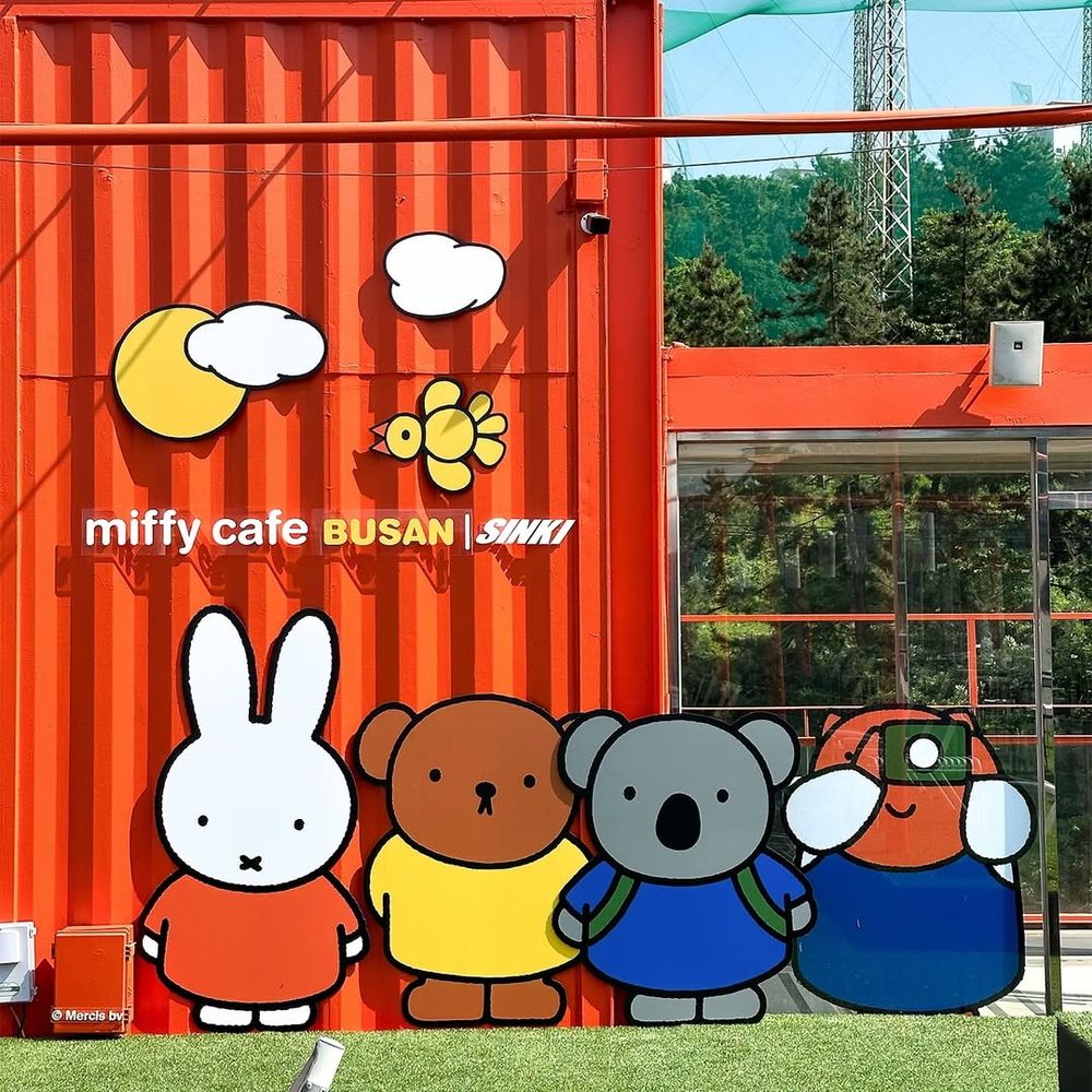 2025韓國釜山必去米飛兔咖啡廳！爆美海景+Miffy甜點飲品療癒炸、限定「魚販米飛兔玩偶」必買！-13