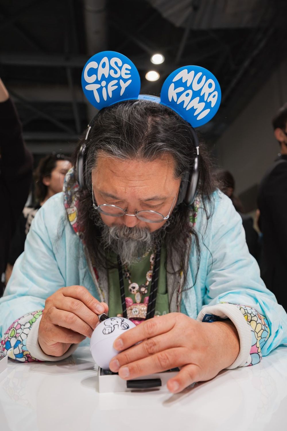 村上隆 CASETiFY聯名來啦！造型人偶盲盒超可愛！不只手機殼、還有超限量行李箱！？-11