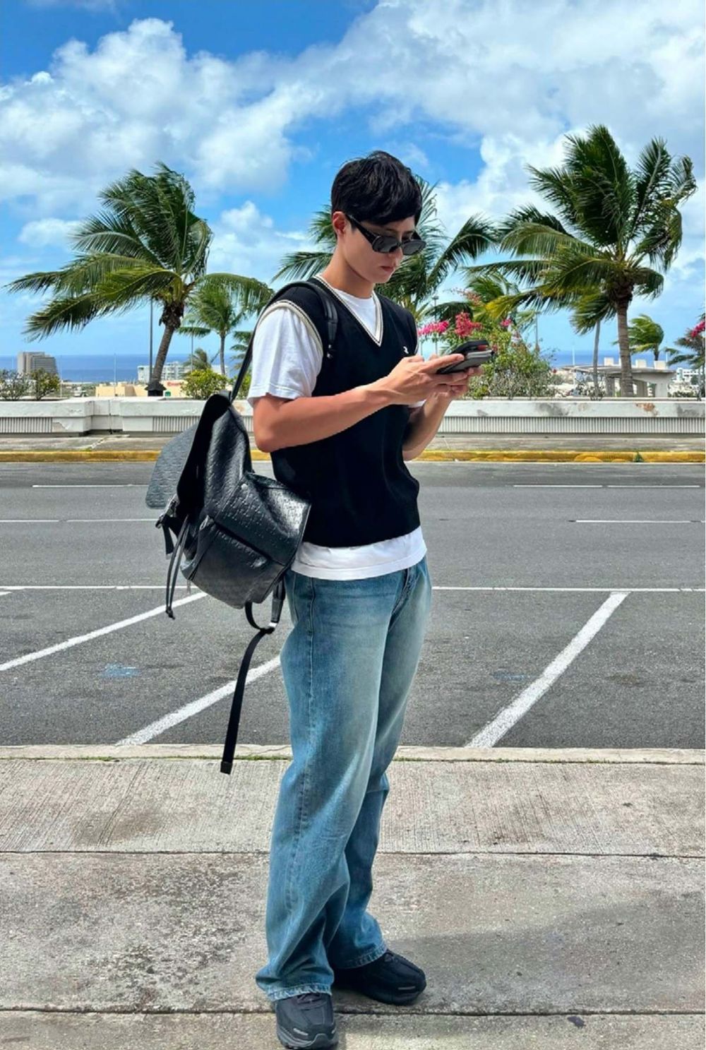《苦盡柑來遇見你》國民老公朴寶劍、TWS道勳、申惟都揹這咖CELINE！根本男神標配！-9