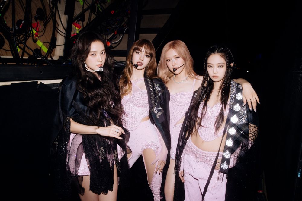 世界女團BLACKPINK 2025世界巡迴演唱會開跑！5月完整體回歸日程曝光，暌違兩年全員再度合體！-12