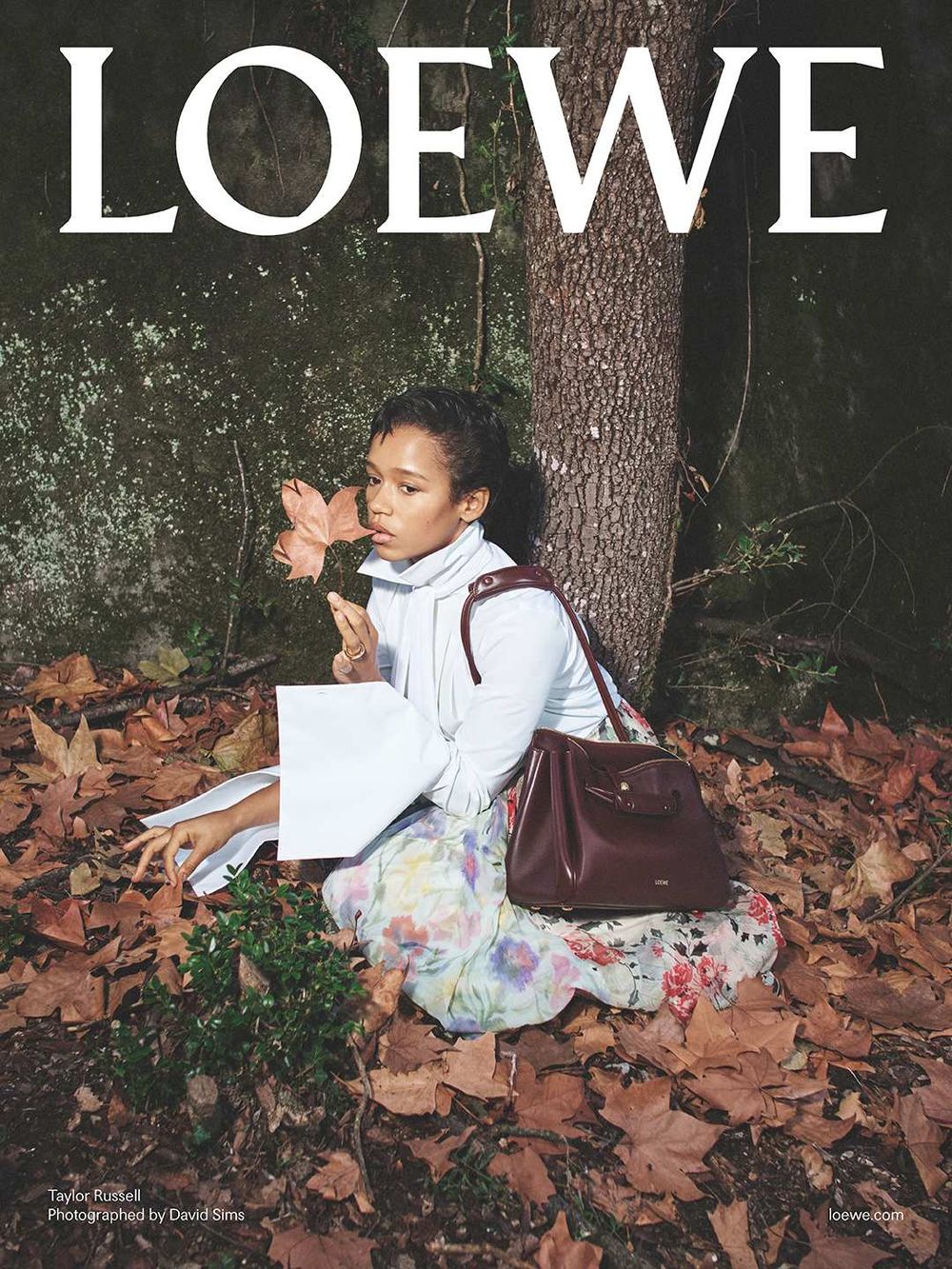 今年狠角色來了！LOEWE最新「Madrid階梯包」大容量＋多揹法、根本通勤包最高級！-7