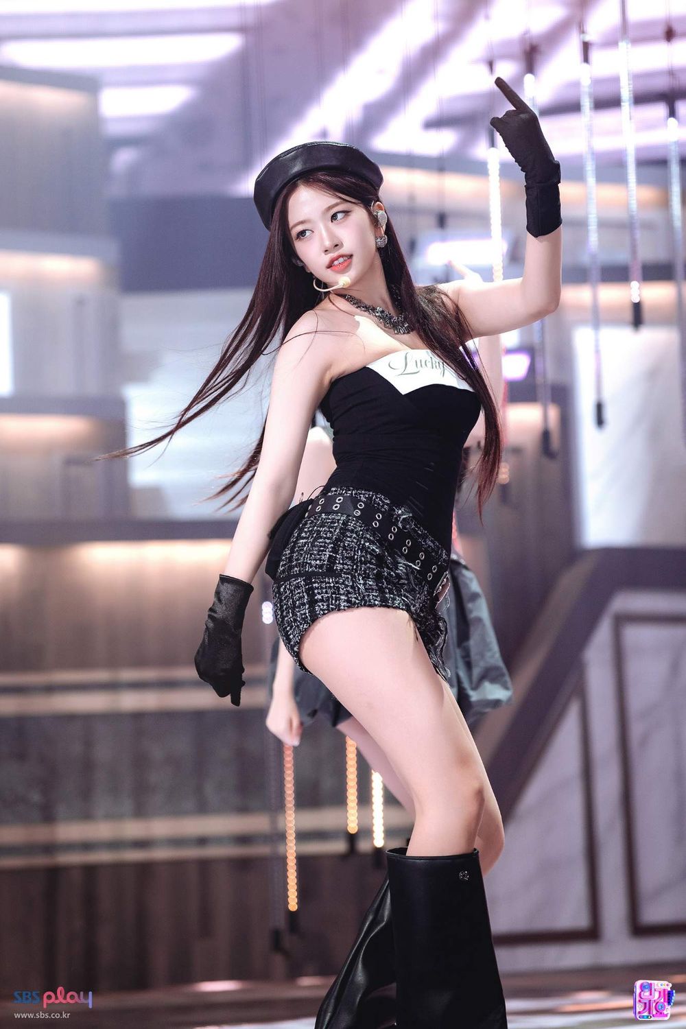 韓網公認7位歌聲具爆發力的女團主唱成員！Sullyoon反差感音色超狂，安俞真、Winter嗓音很有辨識度！-3