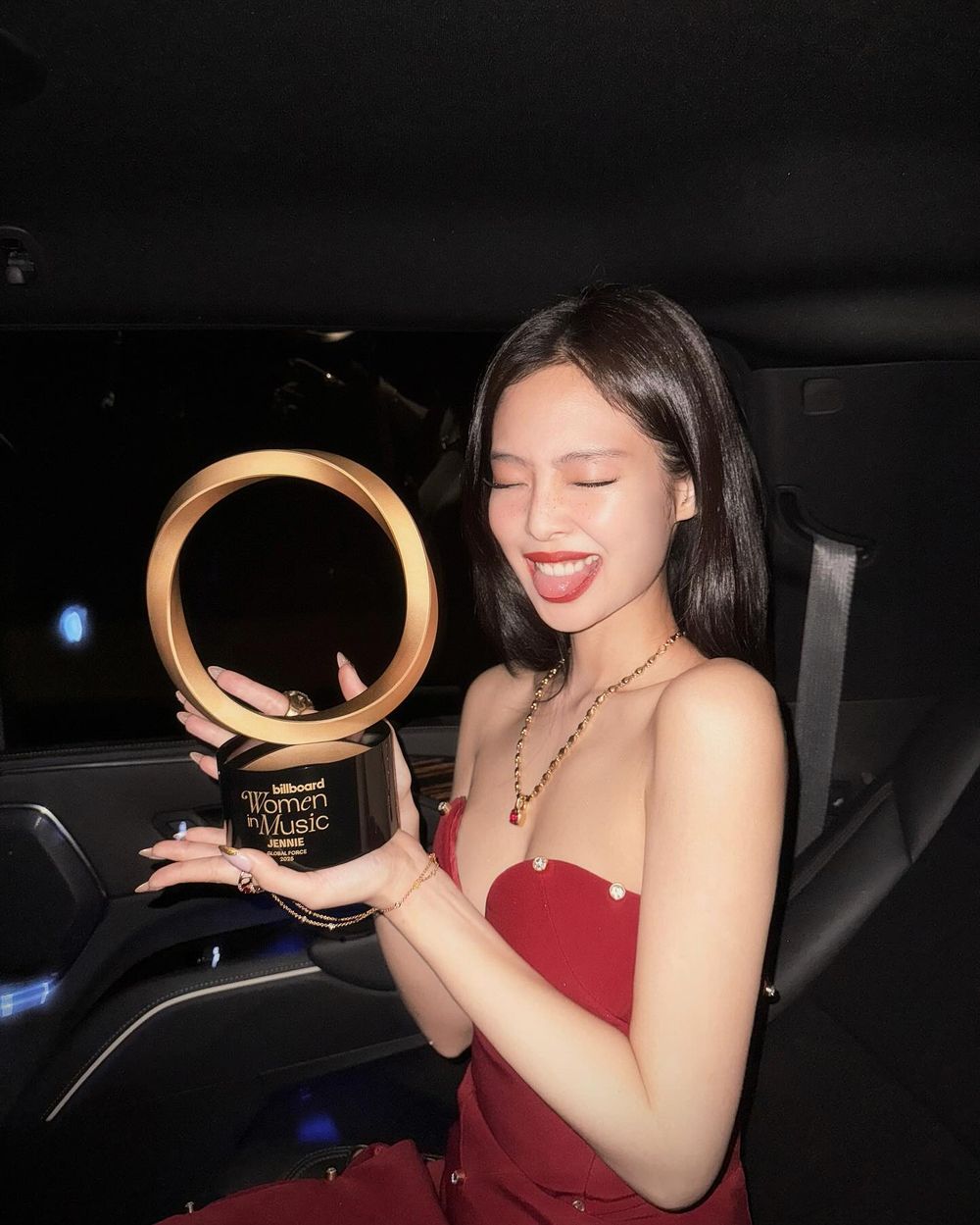 2025第一季YT Music韓國女偶像收聽數TOP7！IVE、aespa都上榜，冠軍流量破億超狂！-5