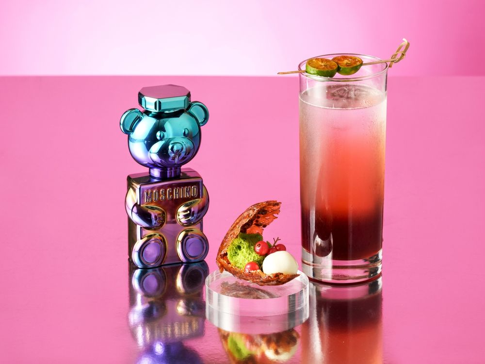 最可愛香氛聯名下午茶！MOSCHINO x 台北W飯店聯手「熊熊午茶套餐」，經典小熊香水只送不賣！-4
