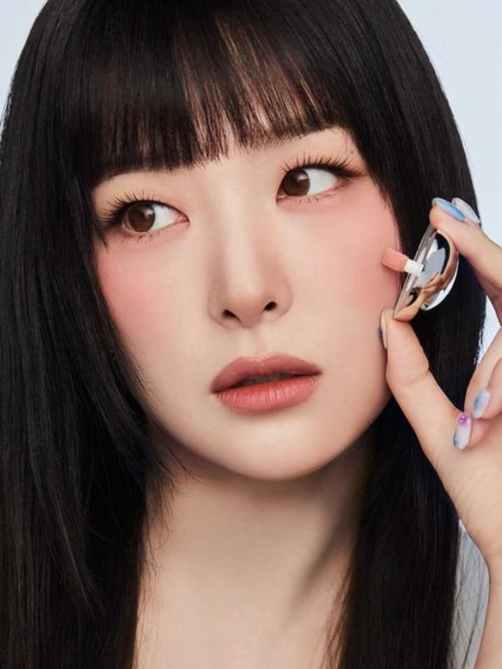 2025韓國夏妝新品推薦！張員瑛愛用防曬乳、Winter同款零毛孔粉底液...，「愛心」彩妝大勢、可愛到少女心噴發！-8