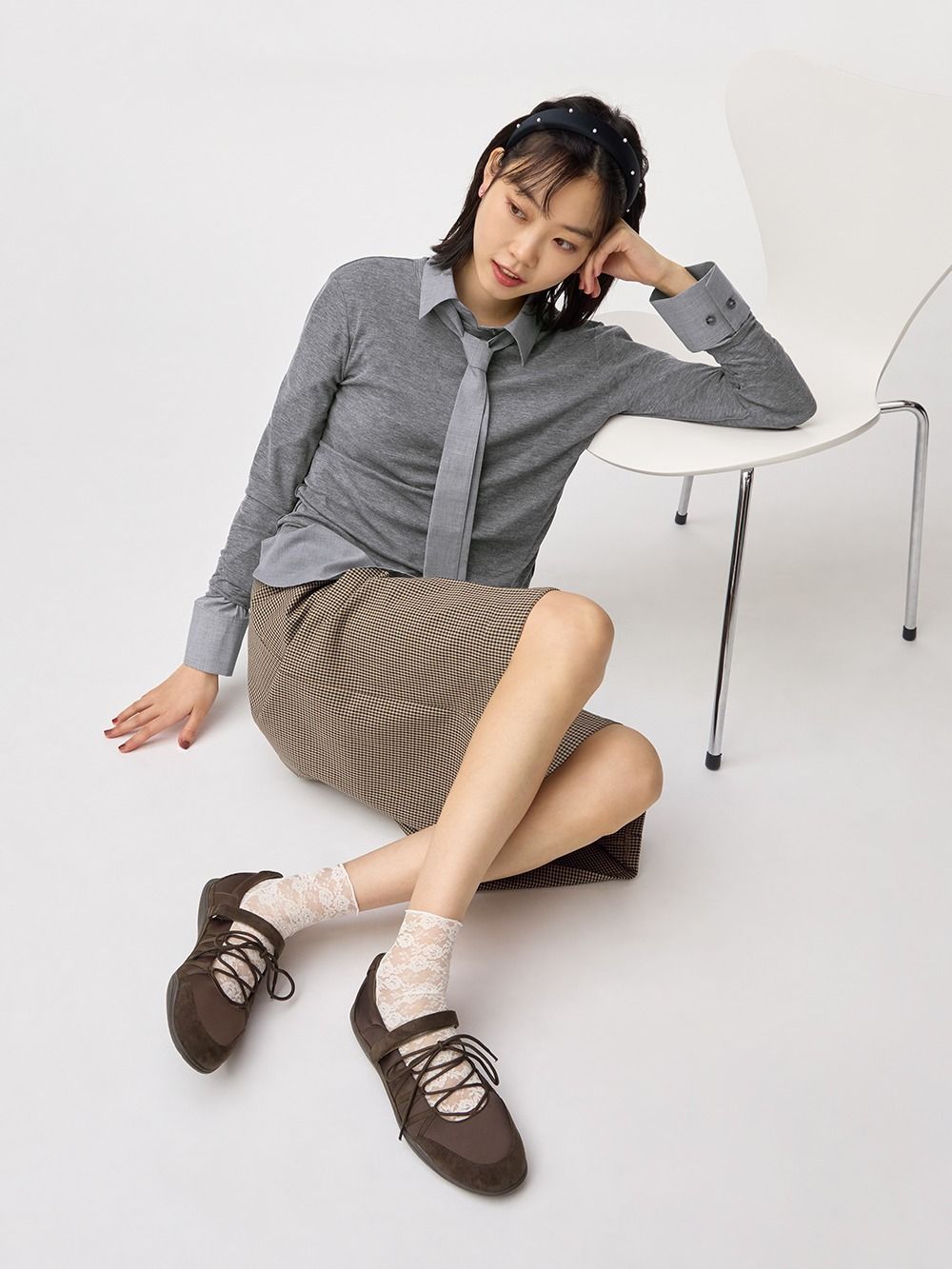 Threads脆討論爆！GU即將販售「芭蕾運動鞋」曝光！黑、灰銀、棕咖三色，百元價超佛心！-3