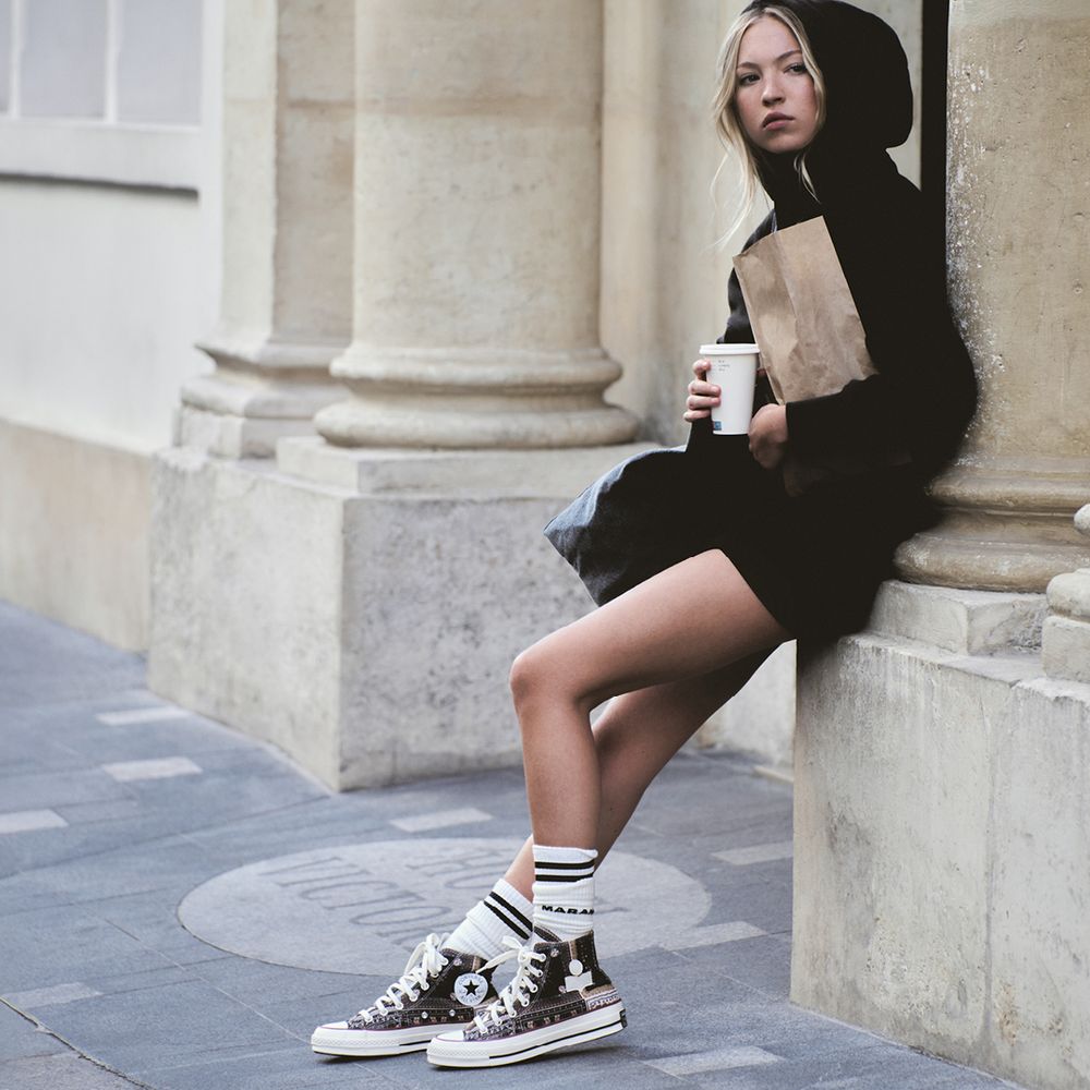 把法式浪漫穿腳上！CONVERSE再度聯名ISABEL MARANT！印花之神出手就是不一樣！-4