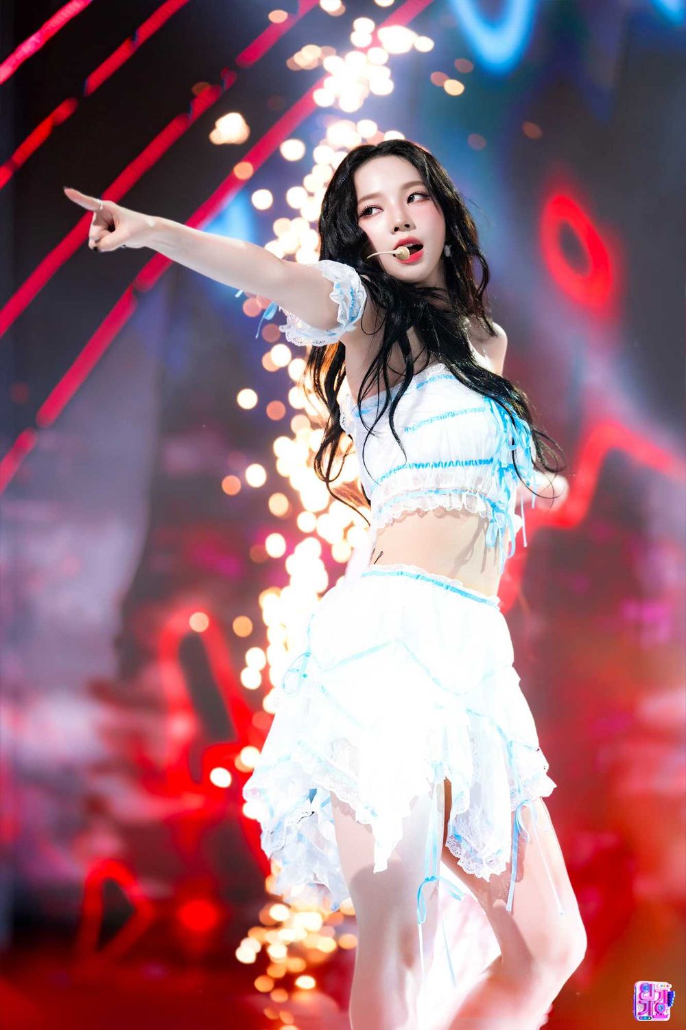 韓網熱議6位AI選出的KPOP女團最美成員！Karina、張員瑛神顏霸榜，門面冠軍成網友熱搜焦點！-6