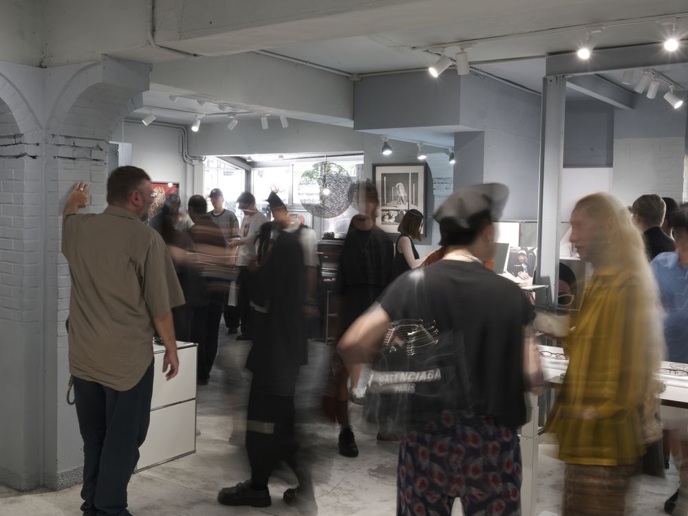 香港火紅眼鏡品牌A.SOCIETY登台！《折腰》劉宇寧、吳謹言都超愛、墨鏡戴上臉小一半！-9