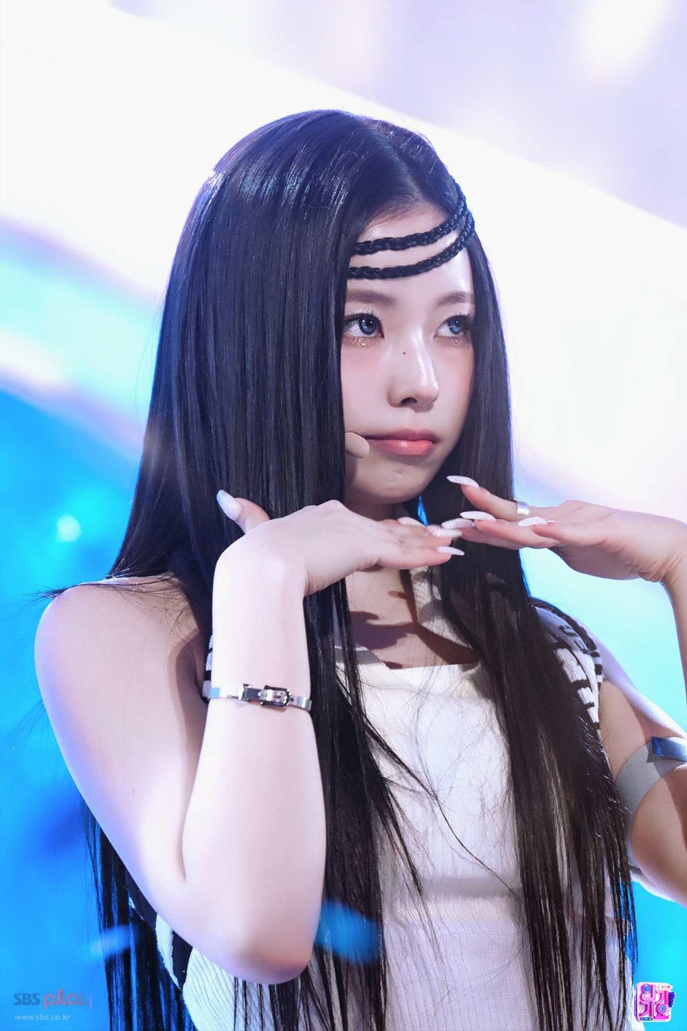 網票選7位神級「結尾妖精」KPOP女偶像！有娜、金采源Ending鏡頭瘋傳，Winter憑一眼神掀全網暴動！-11