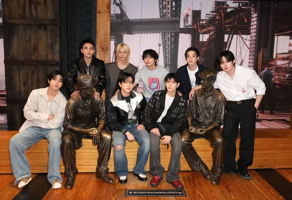 昇玟拿下BURBERRY！Stray Kids超狂代言名單遍地開花！Felix、鉉辰根本精品專門戶！-2