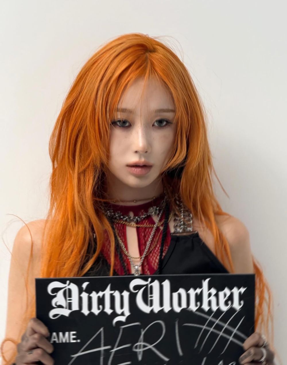 韓網評選7位最有「Teto女」氣場的KPOP女偶像！安俞真、Momo甜中帶帥，Giselle新歌超殺造型引熱議！-11