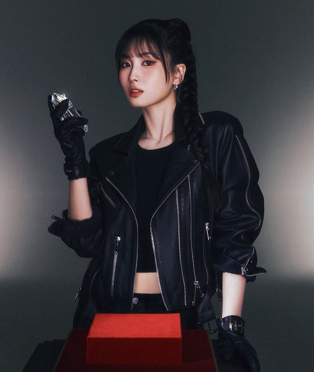 韓網評選7位最有「Teto女」氣場的KPOP女偶像！安俞真、Momo甜中帶帥，Giselle新歌超殺造型引熱議！-14