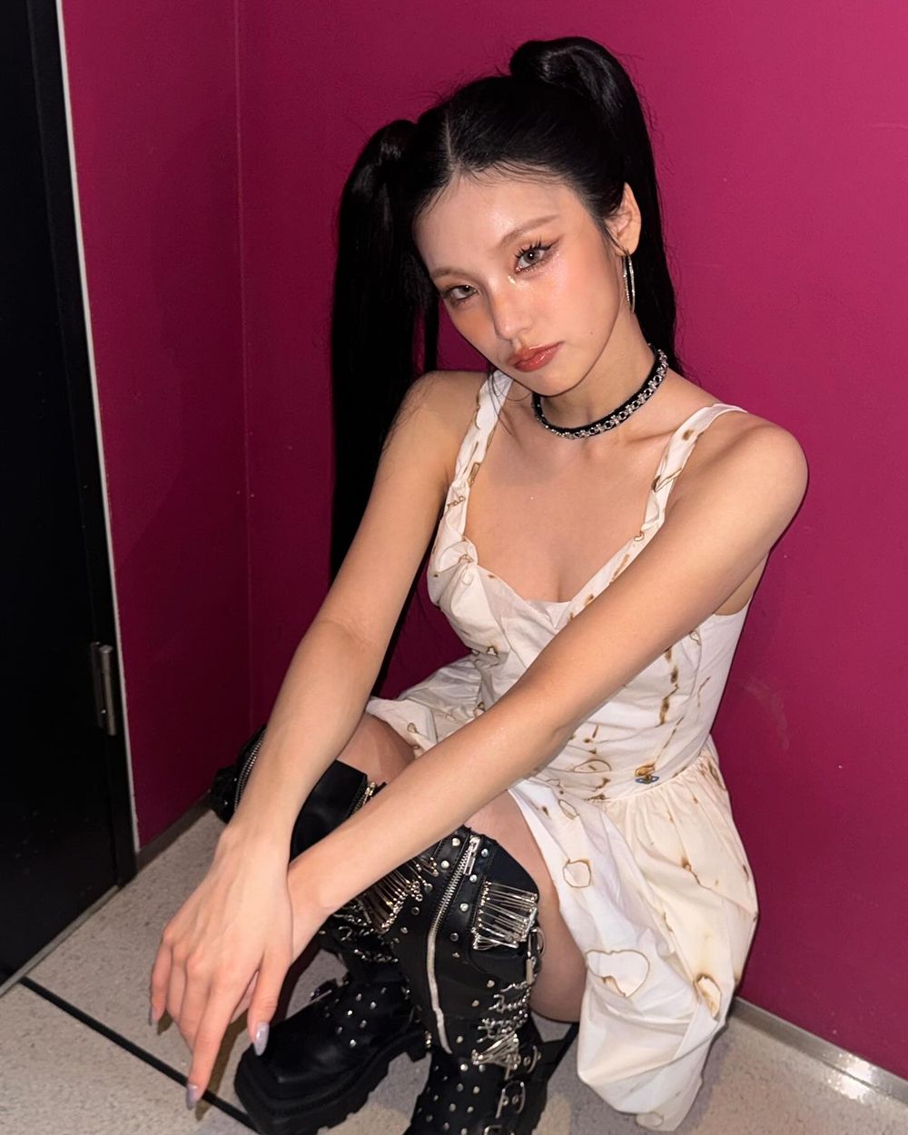 盤點6位擁有「黑洞美」反差魅力的KPOP女偶像！Karina、禮志呆萌爆擊，薇娟傻大姐形象太圈粉！-10