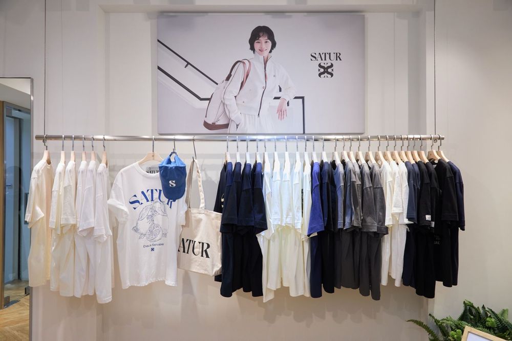 Karina、ENHYPEN私服愛牌「SATUR」確定進駐信義區！開幕時間、優惠亮點一次看！-3