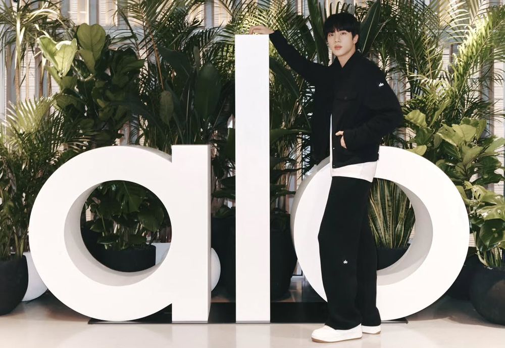 神仙陣容太狂！alo首爾活動「Jin、Jisoo、寧寧、Sana」全部來了！絕對是顏值天花板！-4