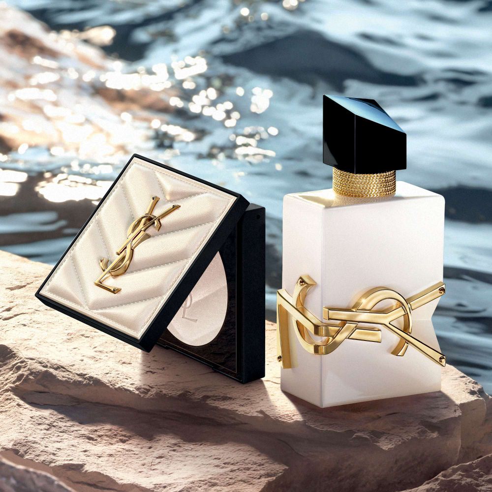 曾敬驊、曹佑寧首度同台YSL「度假VILLA」快閃店！沉浸式探索自由不羈香氛、全網敲碗「粉雲朵皮革氣墊」搶先體驗！-4