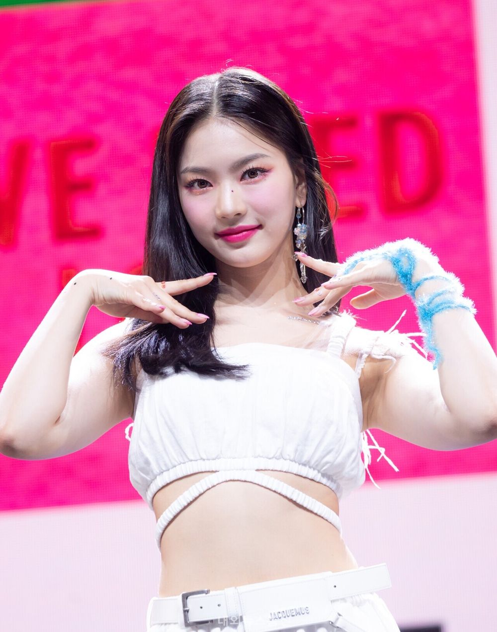 韓網票選7位最受歡迎貓咪相女偶像！Jennie高冷甜美兼具，禮志、寧寧入榜！-13