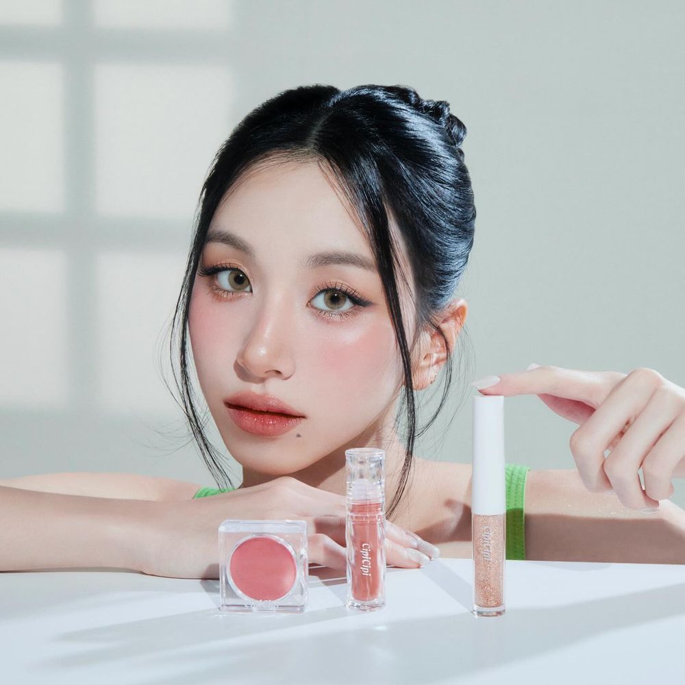 高端美妝資源都愛TWICE！Momo代言香氛被稱「液體鑽石」、Sana公認帶貨女王...，頂級保養品獨愛Mina！-6
