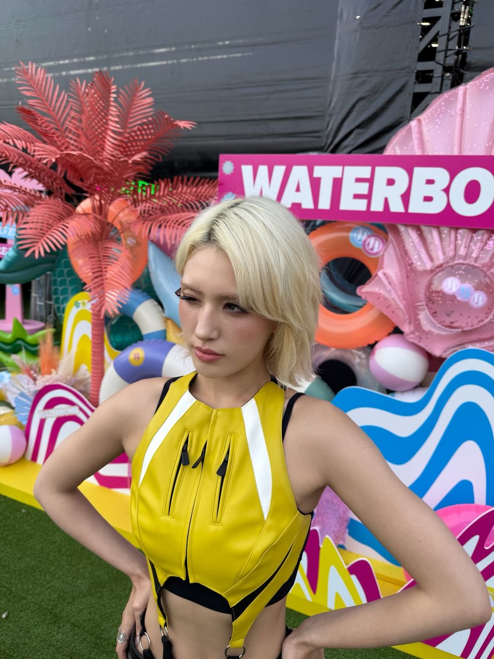 韓網票選6大WATERBOMB音樂節女神！Karina、有娜火力全開，「水彈女王」權恩妃直拍破300萬觀看！-10