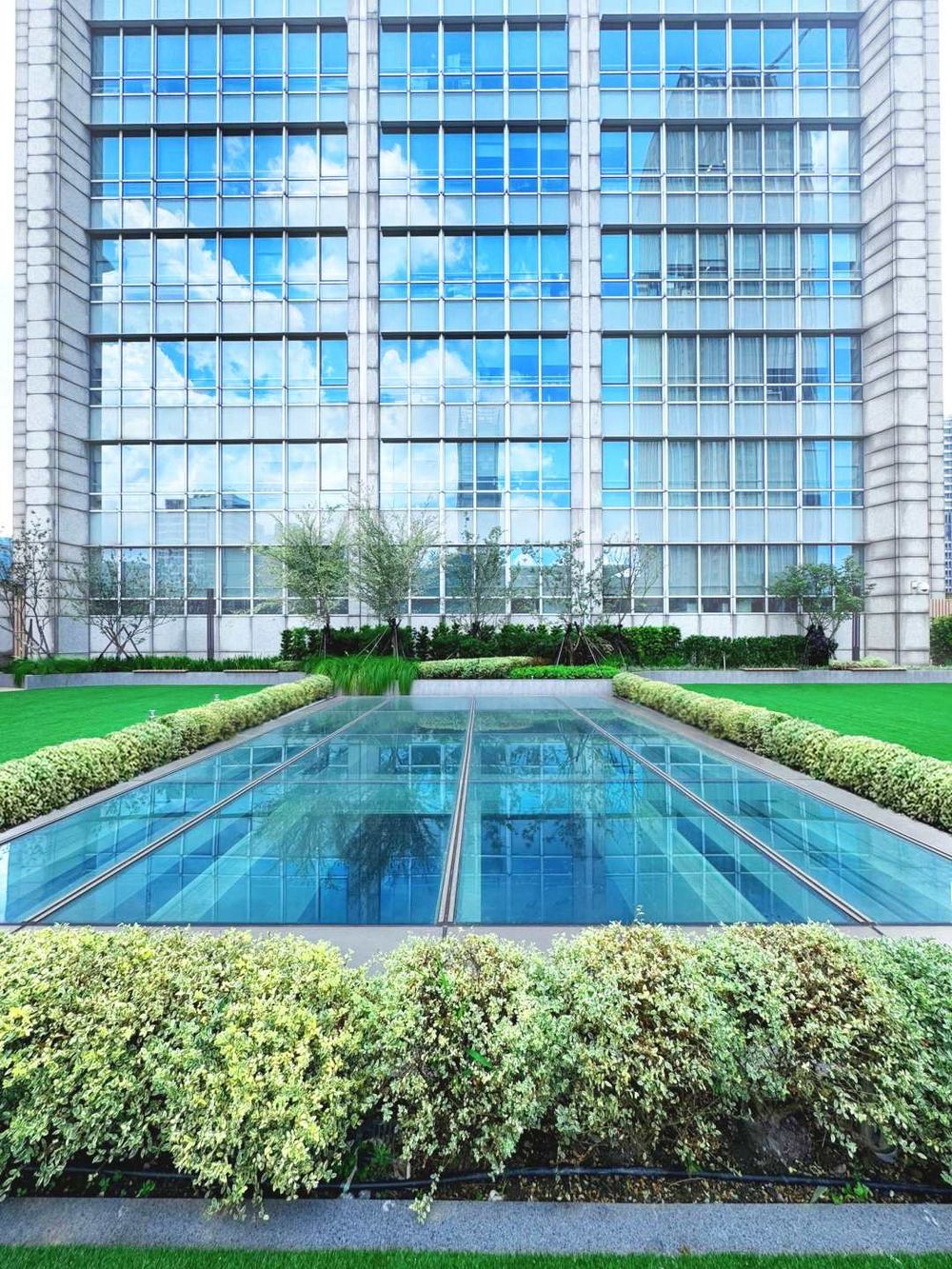 信義區新百貨DREAM PLAZA來了！「全台最大星巴克、巴黎街頭咖啡館風餐酒館」必逛亮點一次看！-2