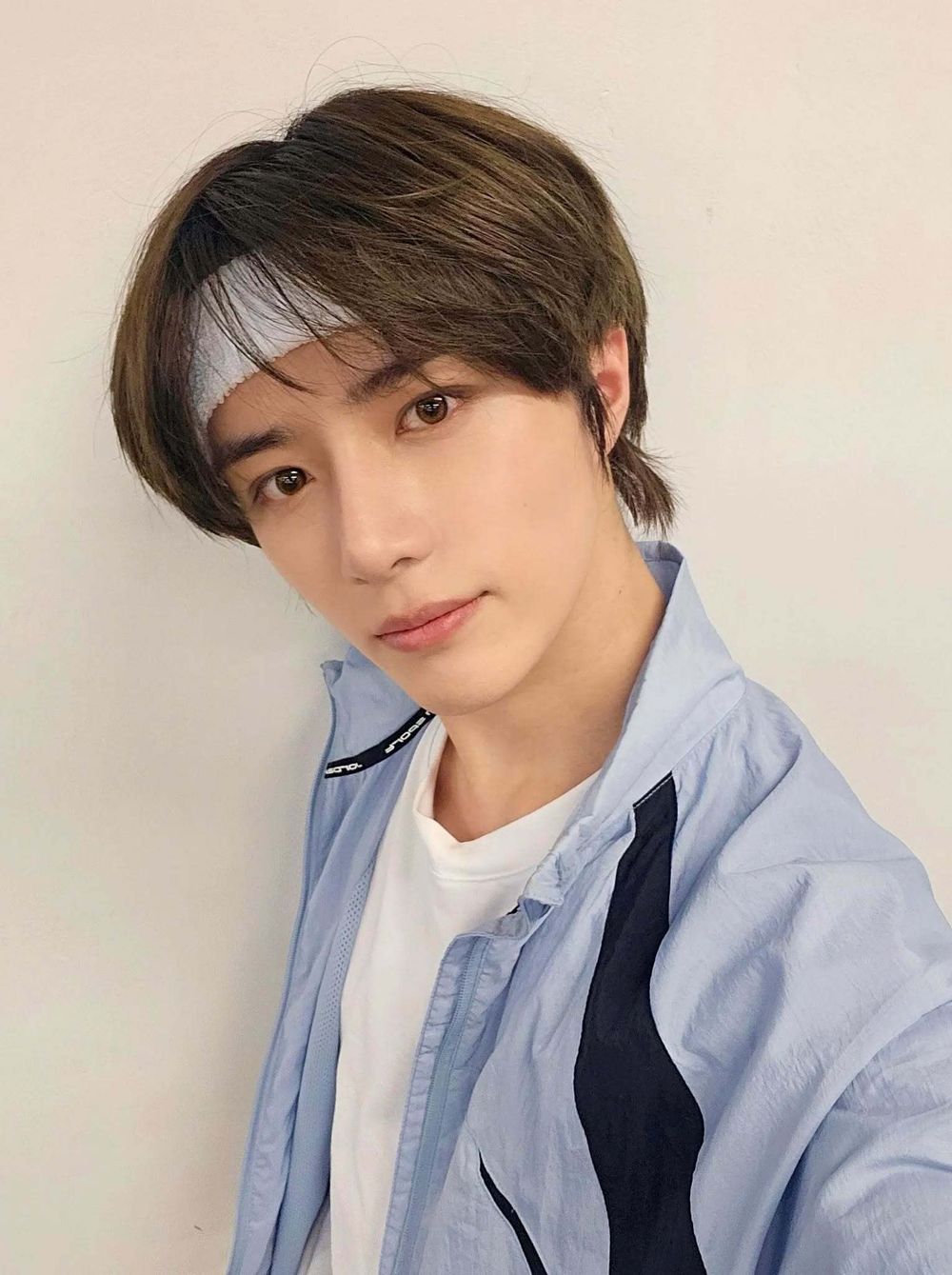 網熱議6位運動神經最讓人意外的KPOP偶像！Winter、杋圭「體能黑洞」代表，HAN跳繩失敗片段太可愛！-9