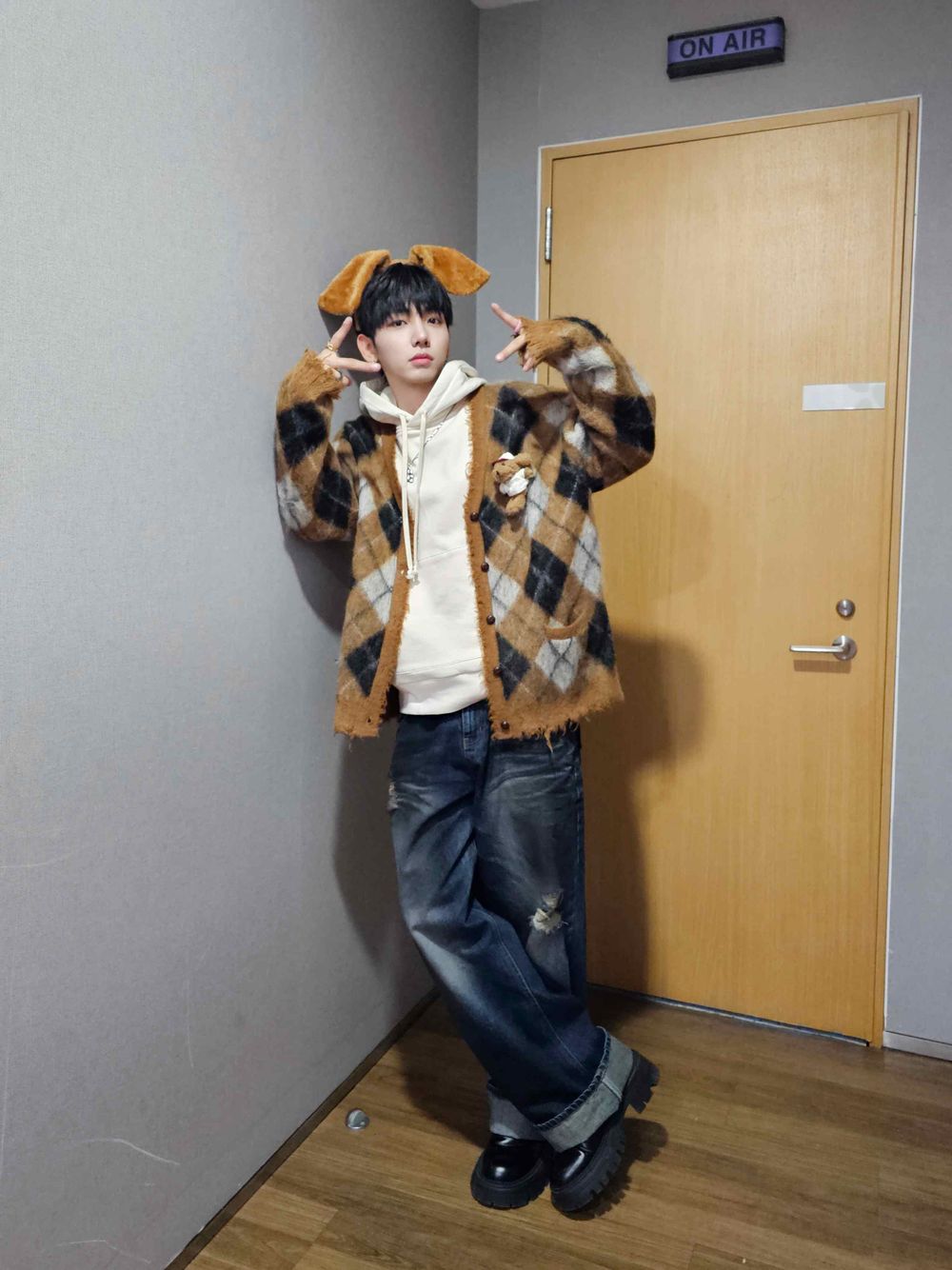 盤點7位網友最愛的狗狗相KPOP男偶像！明宰鉉、昇玟帥氣可愛兼具，珉奎根本就是大狗狗！-2