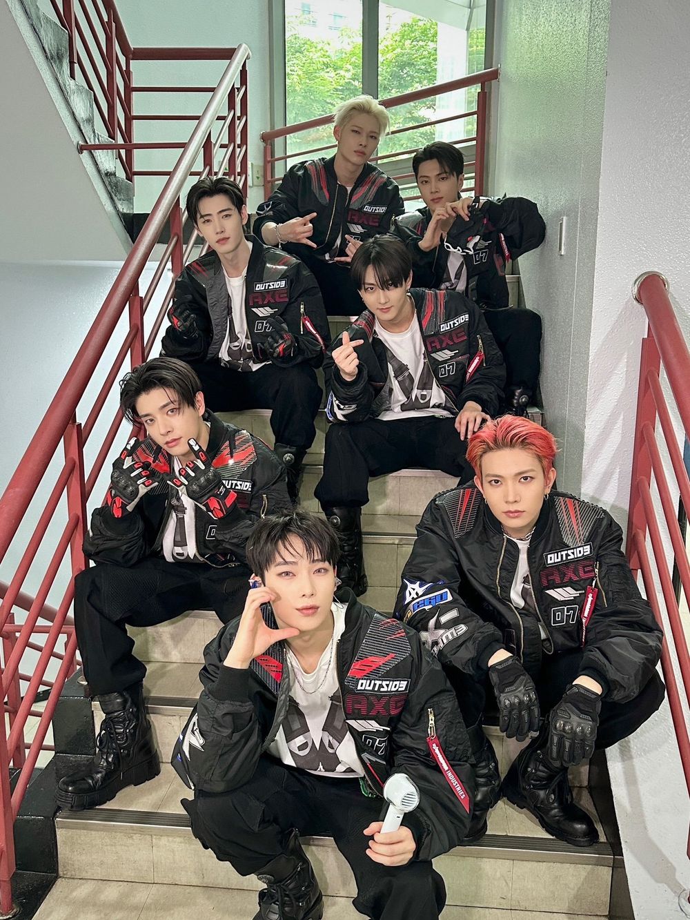 韓網熱議7組「海外比本國還紅」的KPOP韓團！Stray Kids國際聲量狂飆、ENHYPEN海外行程滿到爆！-13