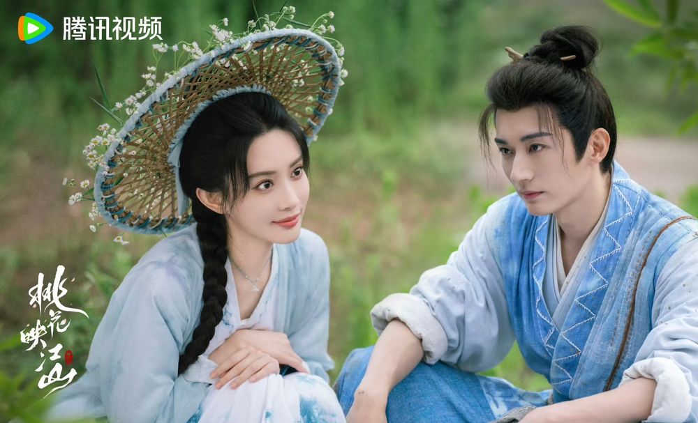 2025暑期檔陸劇片單推薦！劉宇寧《書卷一夢》高分收官，《朝雪錄》黑馬逆襲，迪麗熱巴《利劍玫瑰》不容錯過！-5