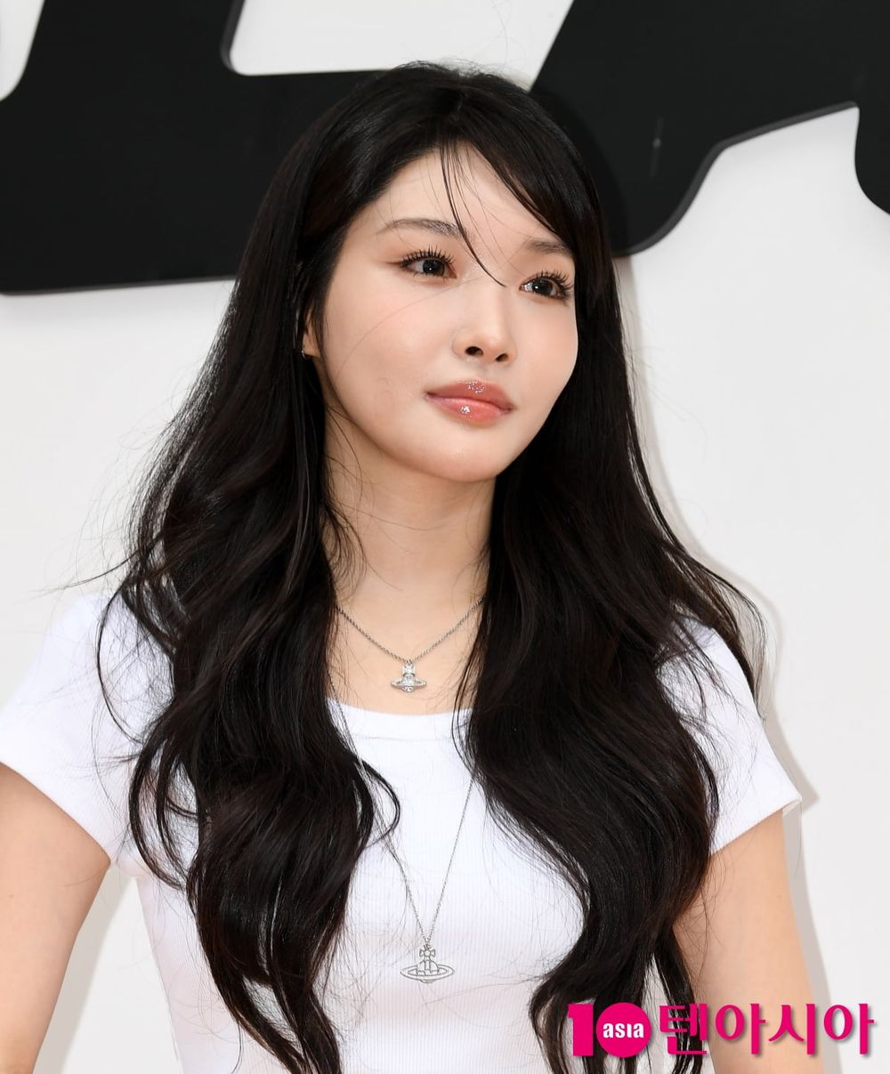 網友熱議6位最具代表性「蛇相」KPOP女偶像！小娟、玧我氣場掀話題，Karina高冷美顏圈粉無數！-10